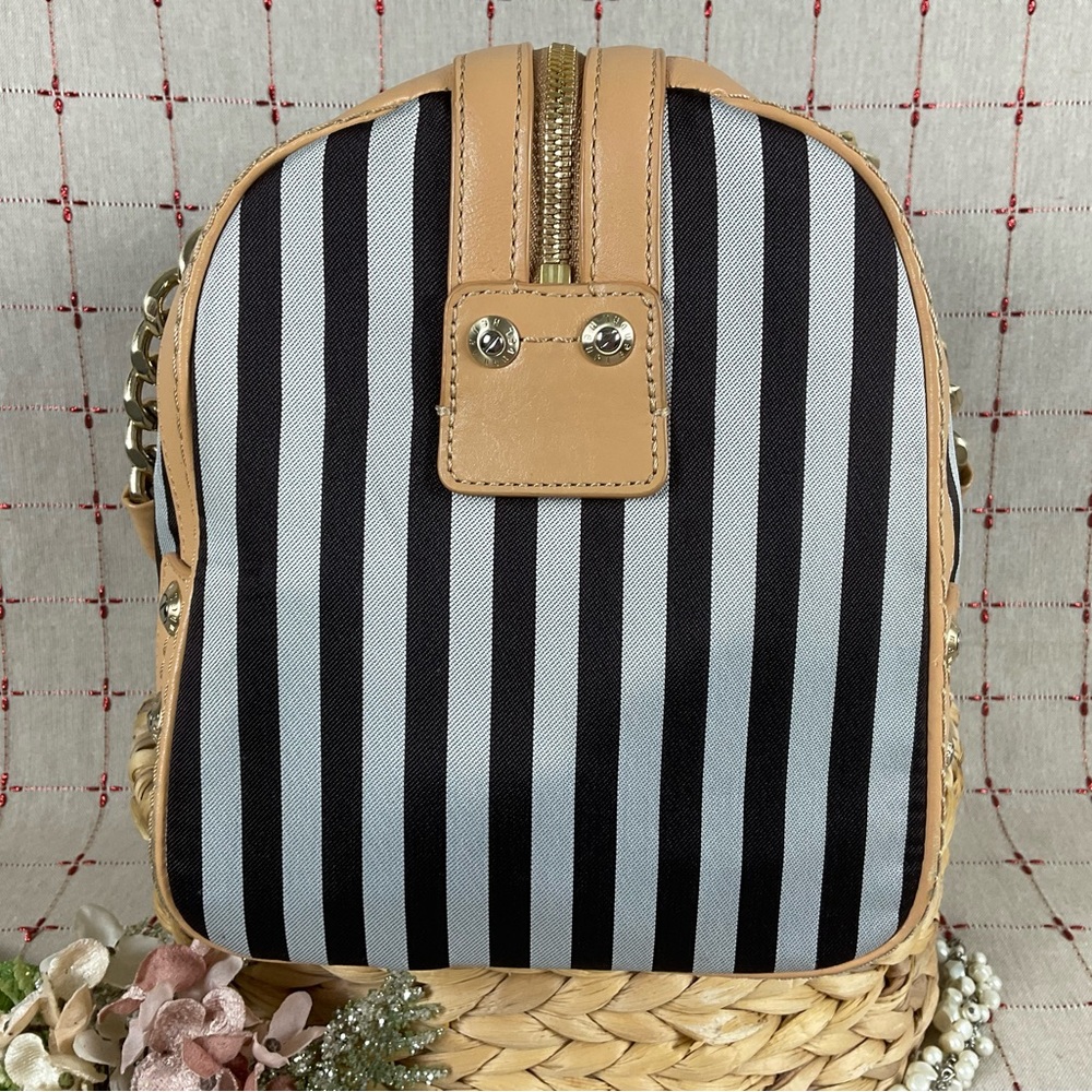 Henri Bendel Signature Stripe Barrel Bag Rare Chain Strap Handles Handbag Beauty - Picture 4 of 16